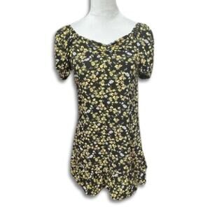 Love, Fire Dress Sweetheart Neckline Short Puff Sleeves Floral Black Medium NWOT